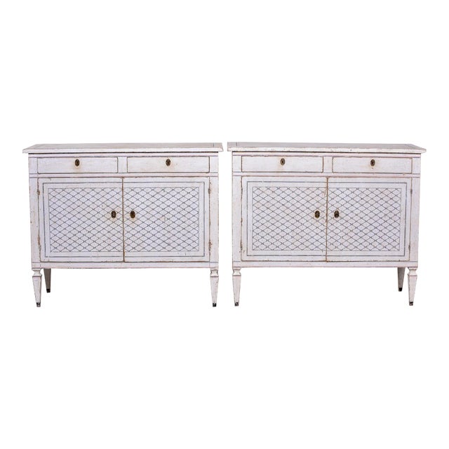 Mid 19th Century Italian Bologna Region White Painted Cabinets - Pair For Sale