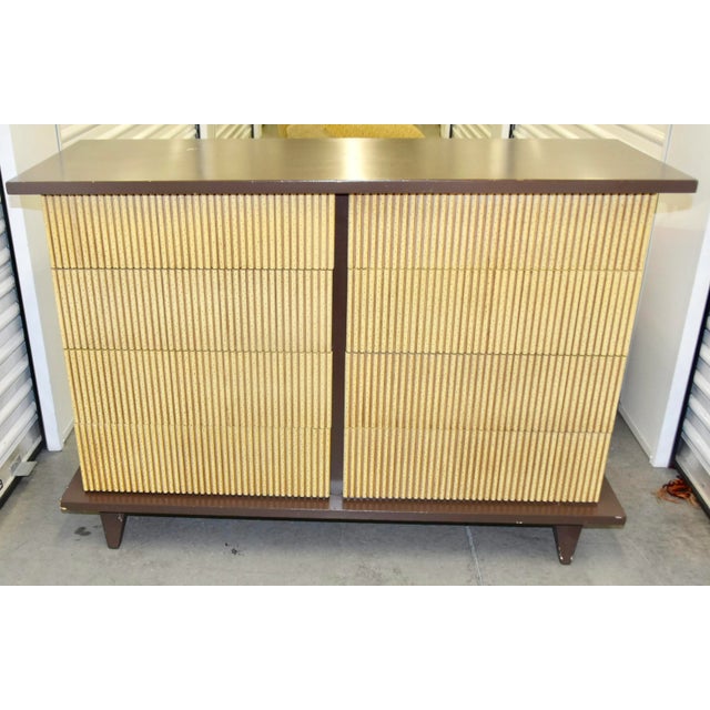 American of Martinsville’s mid-century furniture is well known for the Danish modern styling and high-quality pieces. This...
