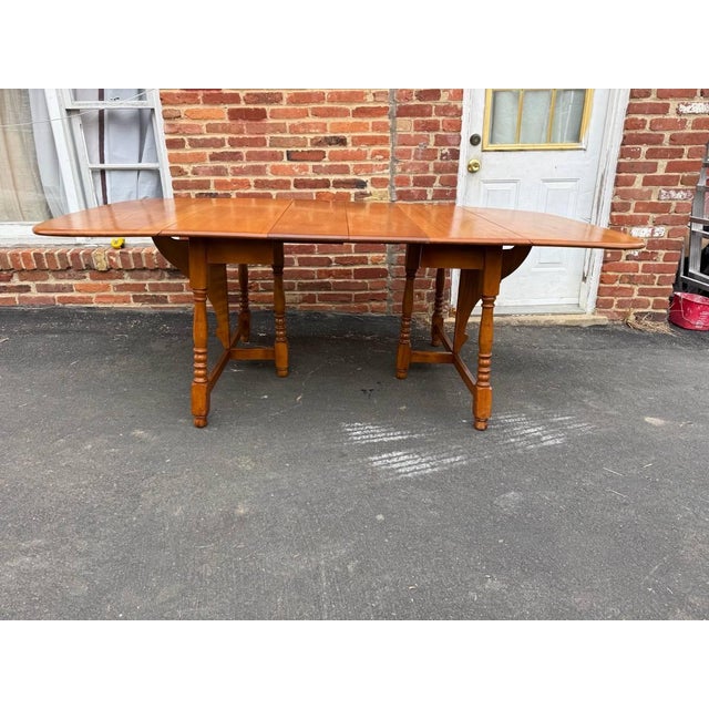 Mid 20th Century Vintage Art Decor Style Solid Hard Rock Maple Butter Fly Leave Dining Table For Sale - Image 5 of 16