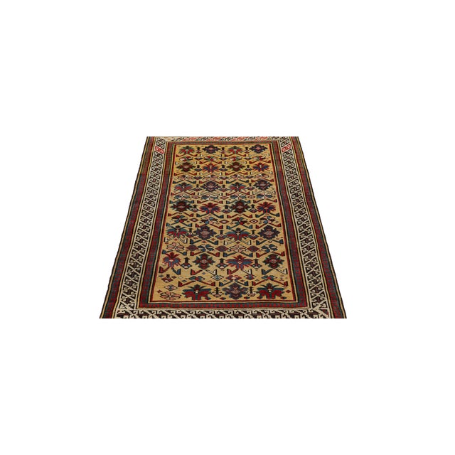 Late 18th Century Antique Shirvan Daghestan Rug With Floral & Geometric Patterns, From Rug & Kilim For Sale - Image 5 of 7