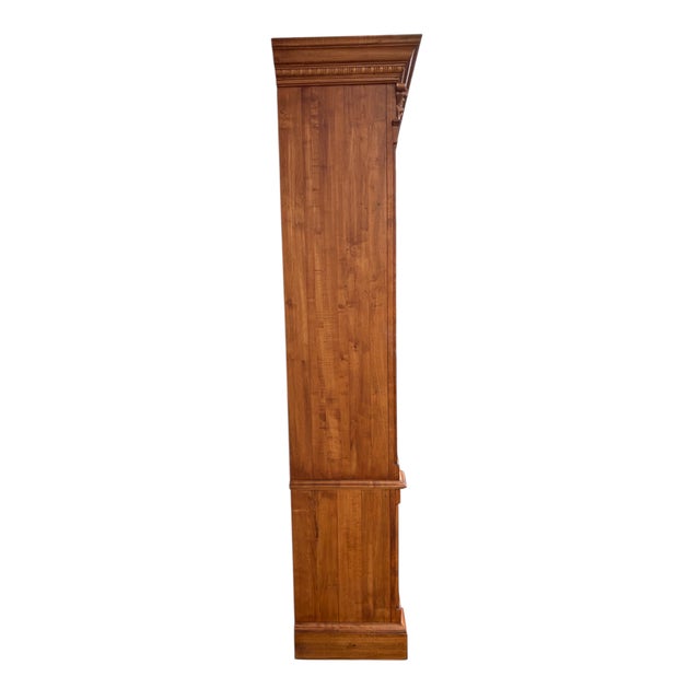 French 1990s Ethan Allen Legacy Maple Double Arched Library Bookcase Cabinet Hutch Display For Sale - Image 3 of 14