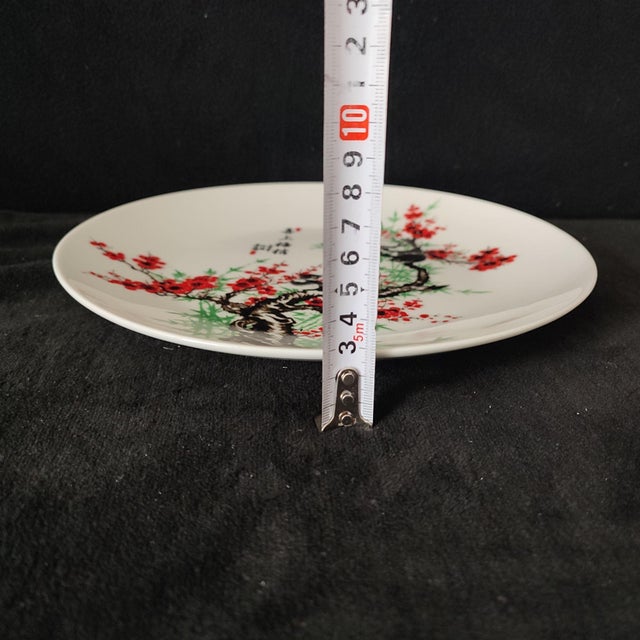 Chinese Ceramic Plate,Famille Rose Porcelain Plate Hand Painted Flowers and Birds Pattern For Sale - Image 9 of 10