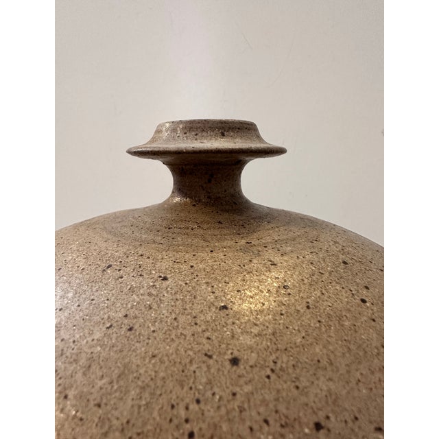 1980s Large Tan Ceramic Vessel by Stephen May For Sale - Image 5 of 8