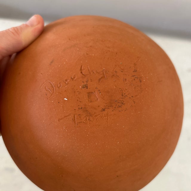 1980s Vintage 1985 Dorothy Long Redware Bowl For Sale - Image 5 of 5