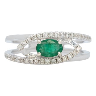 Zambian Emerald Ring With Natural Diamonds Accents: Solid 14k Gold, Size 6.75 For Sale