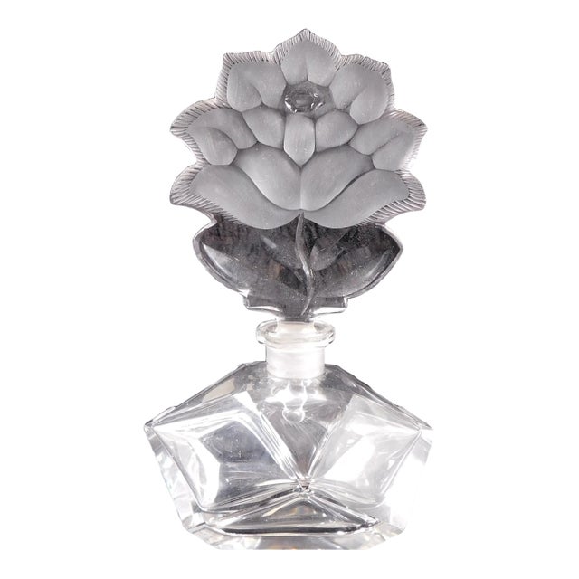 1940s Irice Brand Cut Crystal Perfume Bottle With Large Flower Stopper For Sale