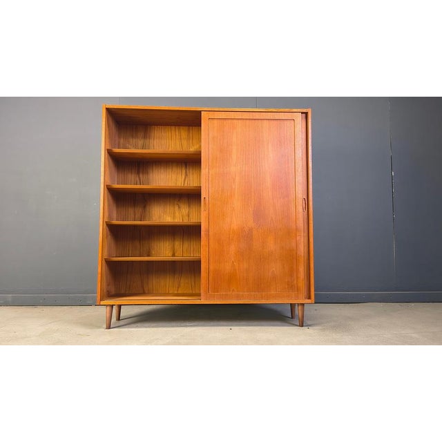 Poul Hundevad Mid-Century Danish Cabinet from Poul Hundevad, 1960s For Sale - Image 4 of 14