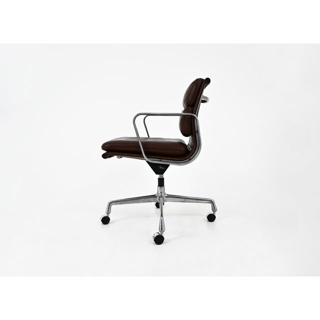 Leather Soft Pad Chair attributed to Charles and Ray Eames for Herman Miller, 1970s For Sale - Image 6 of 13