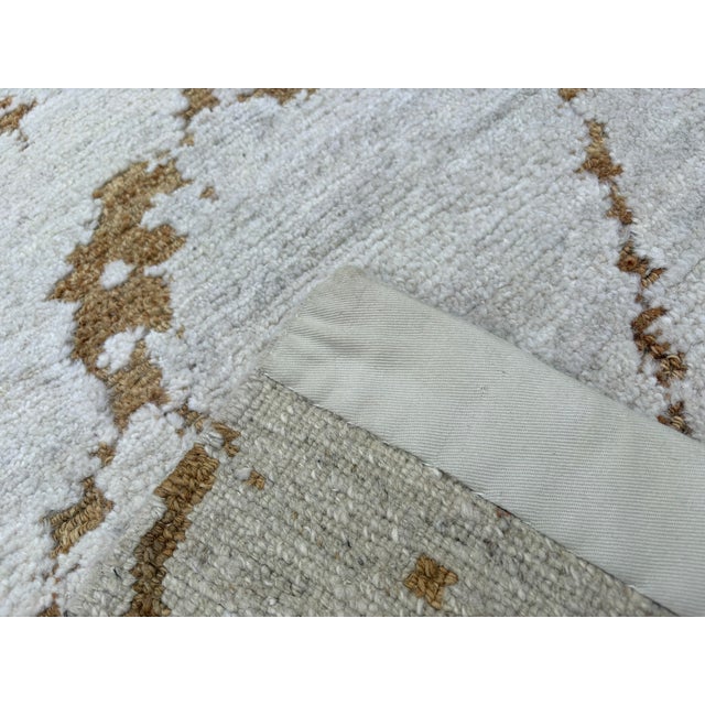 Rh Lakshmi Wool Rug – 10' × 14' Cream / Bronze | Hand-Knotted Himalayan Wool & Jute | Made in Nepal For Sale - Image 10 of 18