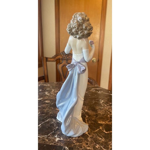 Ceramic Lladro Female Figurine Wearing Floral Headband For Sale - Image 7 of 8