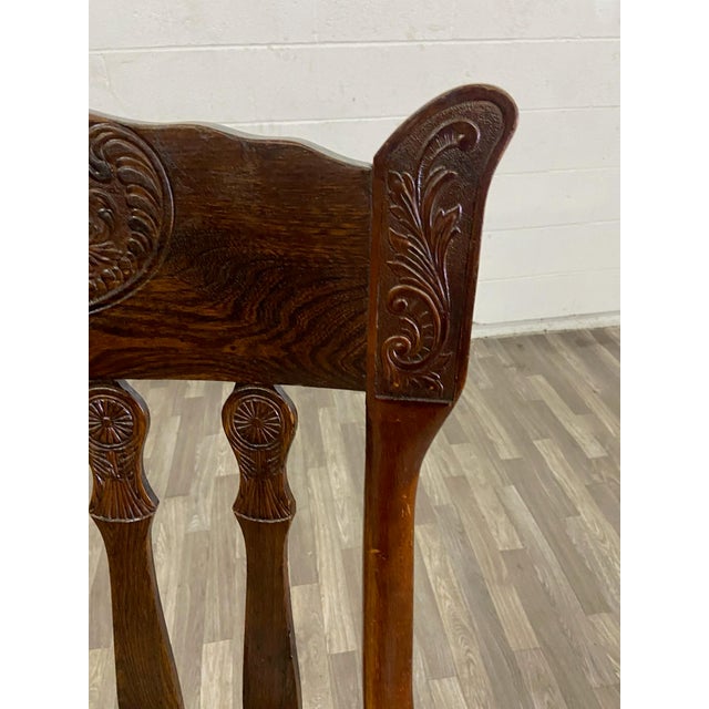 Antique Early American Farmhouse Style Courthouse Style Pressed Oak