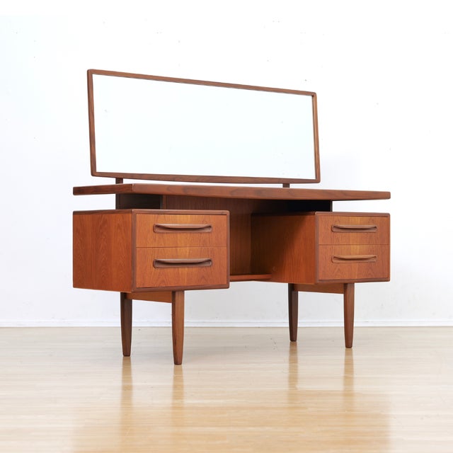 Brown Mid Century Fresco Teak Vanity by Vb Wilkins for G Plan For Sale - Image 8 of 11