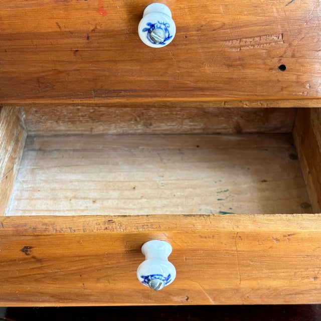 Brown Early-20th Century Primitive Countertop Storage Chest For Sale - Image 8 of 18