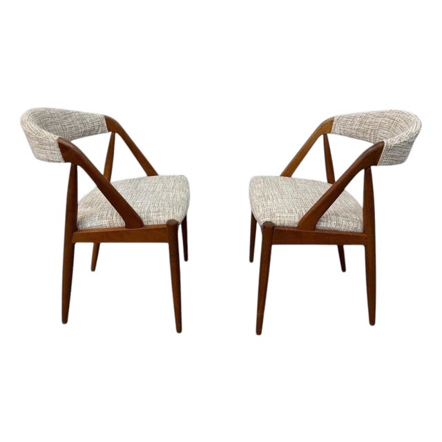 Mid-Century Danish Modern Kai Kristiansen Model 31 Teak Dining Chairs - Set of 2 For Sale