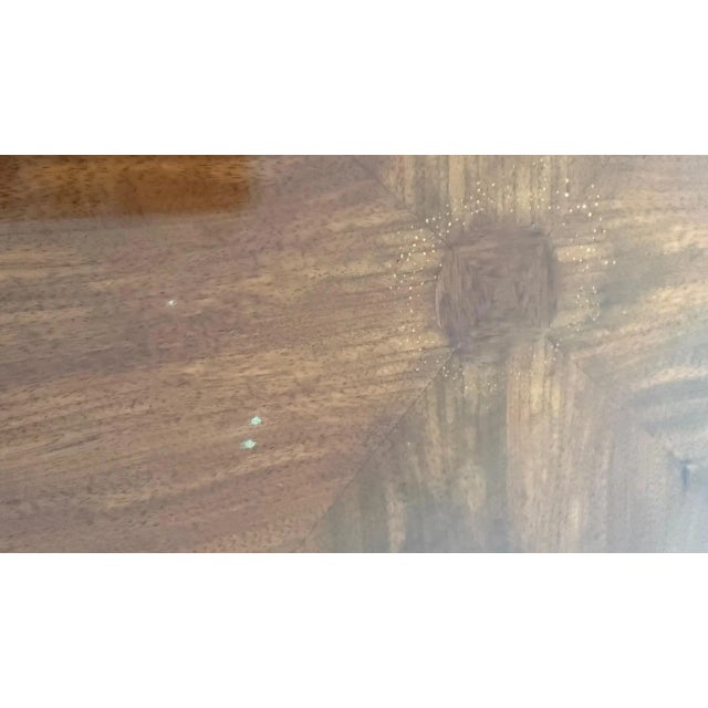 Round Inlaid Pedestal Dining Table by La Maison Élégante Pour Les Meubles Français For Sale - Image 10 of 13