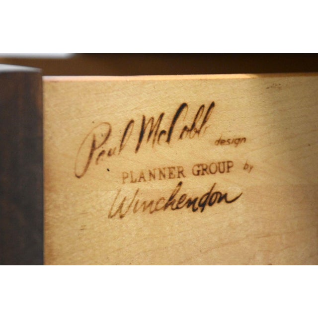 Brown 1960s Refinished Paul McCobb Planner Group Desk For Sale - Image 8 of 10
