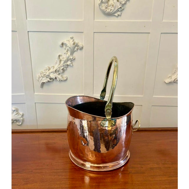 1900 - 1909 Antique Edwardian Copper and Brass Coal Scuttle, 1900 For Sale - Image 5 of 5