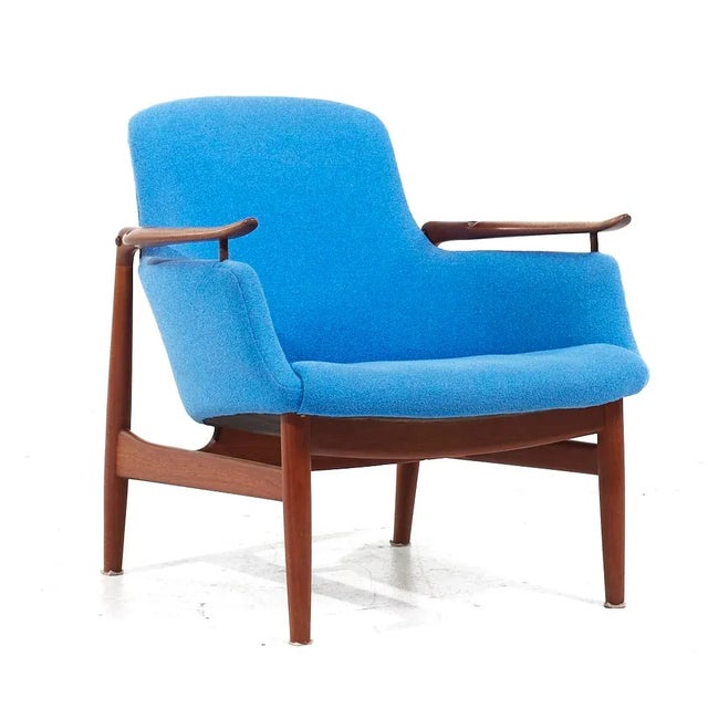 Finn Juhl for Niels Vodde Nv-53 Mid Century Blue Chairs - Pair For Sale In Chicago - Image 6 of 12