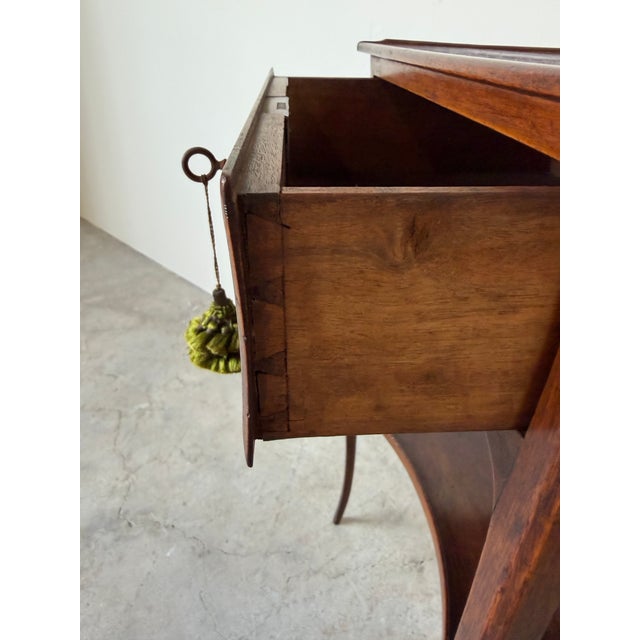 Antique French Louis XV Style Wood Lamp Table or Nightstand With Keyed Drawer For Sale In Miami - Image 6 of 12