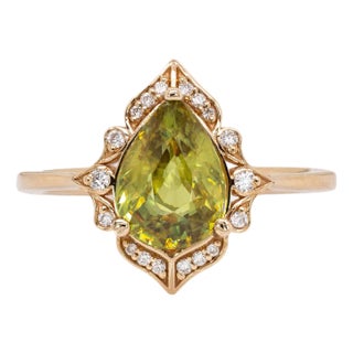 2ct Sphene Ring With Natural Diamond Accents in 14k Solid Yellow Gold | Pe 9x7mm For Sale