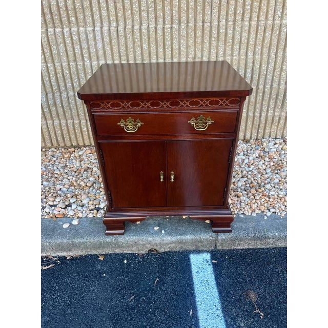 Hickory Chair James River Collection Chippendale Carved Mahogany One Drawer Enclosed Nightstand For Sale In Washington DC - Image 6 of 12