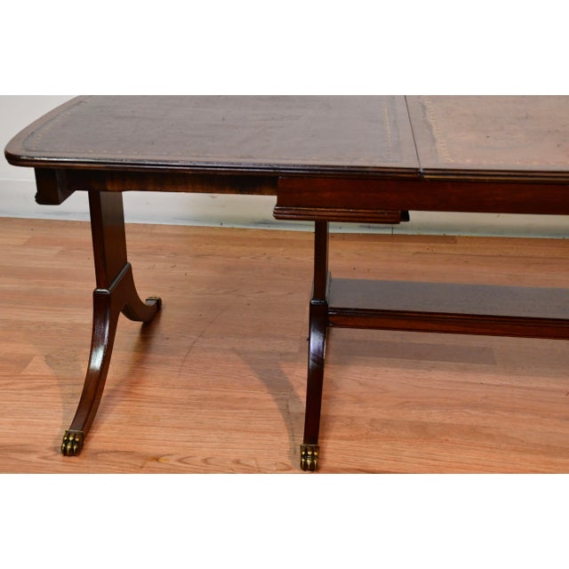 Brown 1940s Baker Regency Mahogany Leather Top Coffee Table With Extra Extending Leaf For Sale - Image 8 of 10