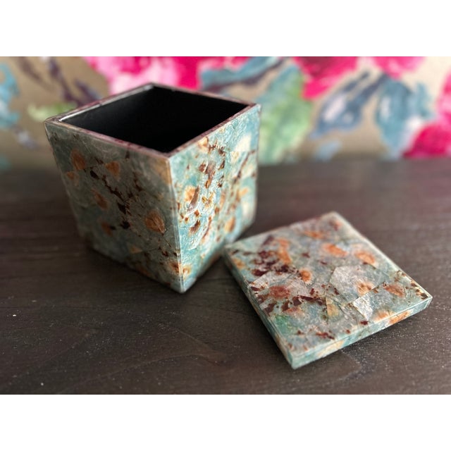 2010s Limpet Shell Bath Set For Sale - Image 5 of 11