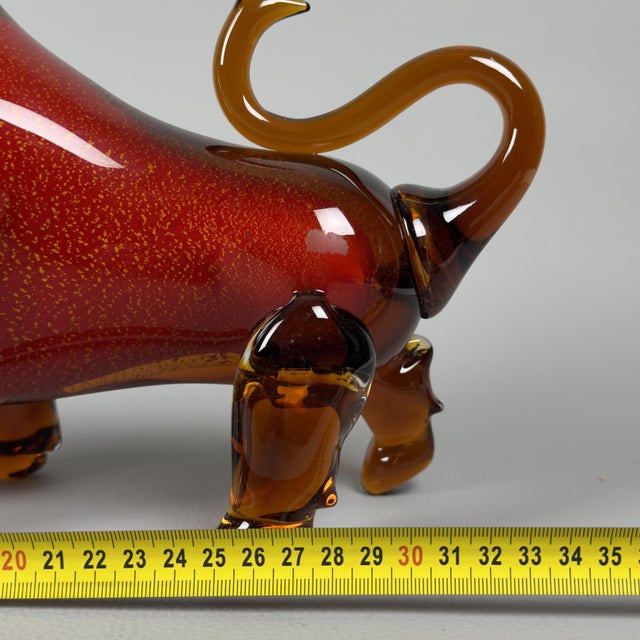 Bull Sculpture in Murano Glass, 1970s For Sale - Image 14 of 17