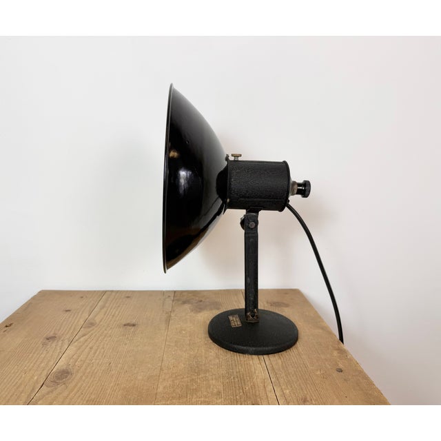 1950s Vintage Industrial Black Enamel Table Lamp from EB, 1950s For Sale - Image 5 of 17