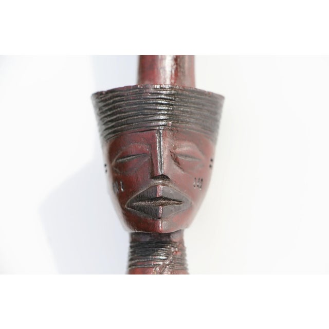 Brown Lwena Anthropomorphic Female Axe, Angola, Mid 20th Century For Sale - Image 8 of 13