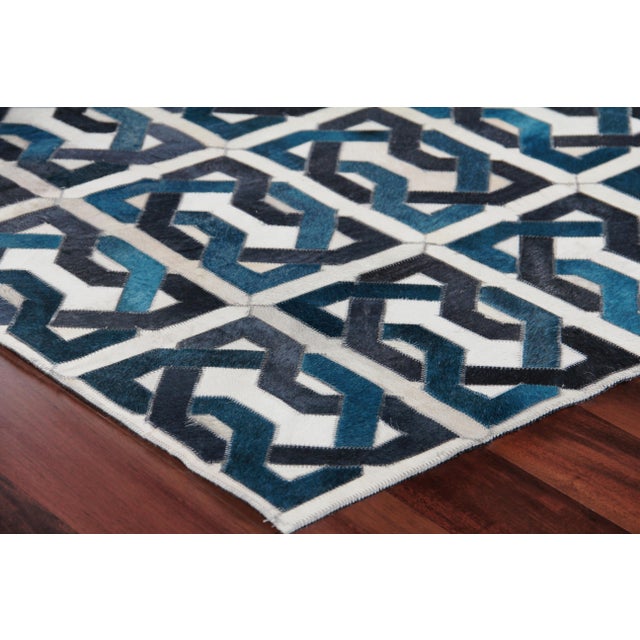 Our Montgomery collection brings a sense of warmth and comfort with a modern flair to any room. Each rug is meticulously...
