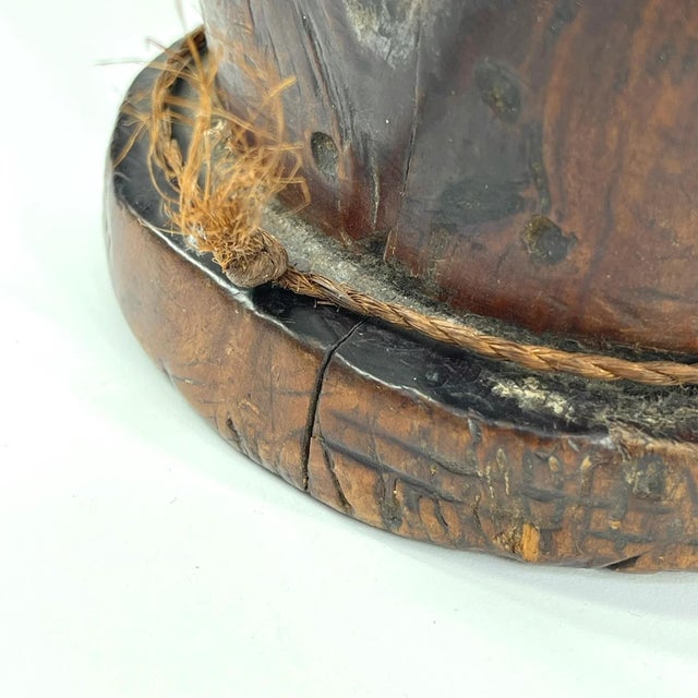 Early 20th Century Wood Headrest Ethiopia MATTER COLLECTION For Sale - Image 4 of 10
