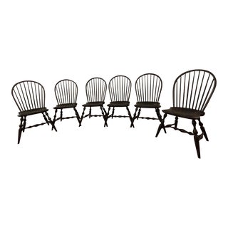 Set of 6 Bow Back Windsor Chairs, Historical Black With Red Rub Painted Finish. Bench Made, Late 20th Century. For Sale