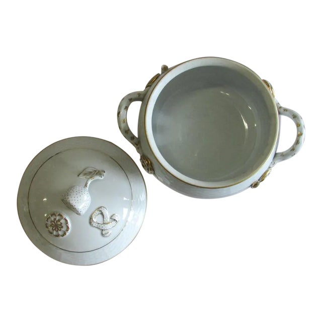 1930s Herend Golden Edge Porcelain Tureen With Lemon Finial Lid Early Mark For Sale