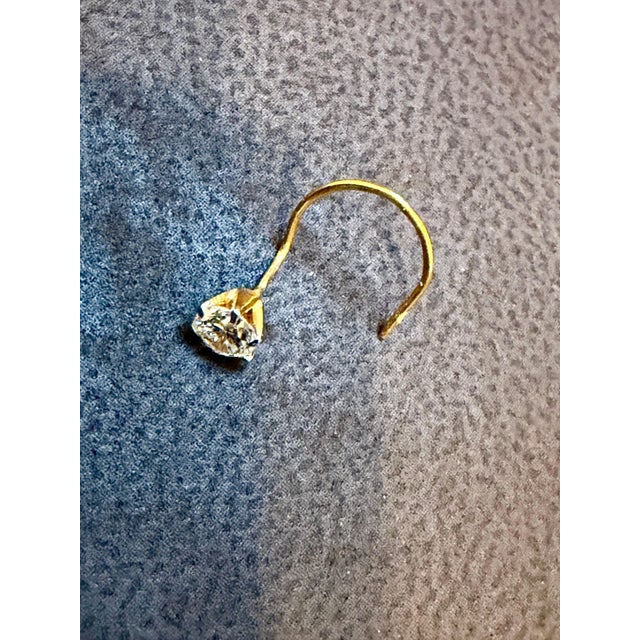 Gold 20 Point Natural Diamond Solitaire 14k Gold Wedding Nose Piercing Stud Ring Pin For Sale - Image 8 of 8