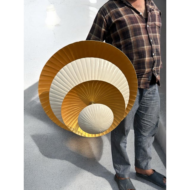 Handcrafted Customized Modern Metal & Brass Pendant Light For Sale - Image 4 of 4