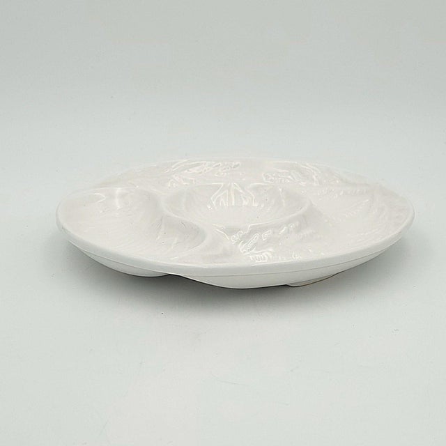 White Set of Four Artichoke Plates, u.s.a. Circa 1950 For Sale - Image 8 of 8
