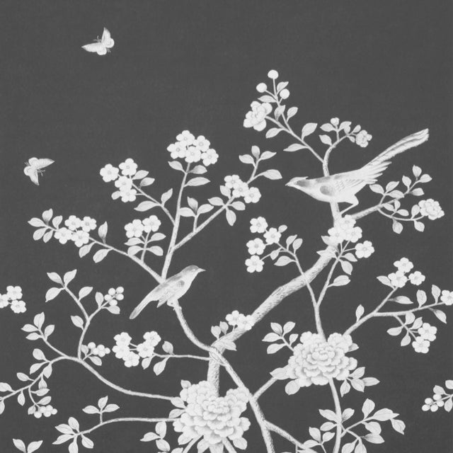 Schumacher X Mary McDonald Chinois Palais Wallpaper in Noir For Sale