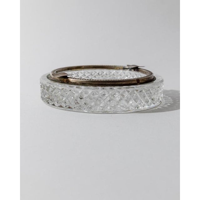 1920s Art Deco Textured Crystal Ashtray with Silver-Plated Rim, 1920s For Sale - Image 5 of 11