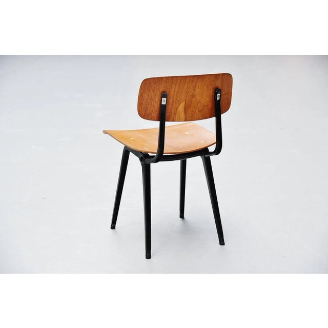 Wood Revolt Chairs attributed to Friso Kramer for Ahrend De Cirkel, 1963, Set of 8 For Sale - Image 7 of 9