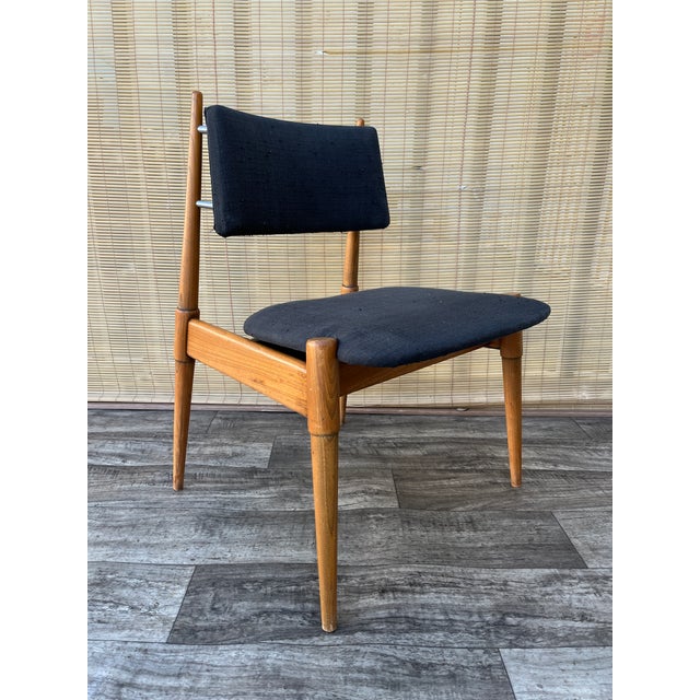 Set of Six Mid-Century Modern Atomic Era Dining Chairs Circa 1960s For Sale In Miami - Image 6 of 18