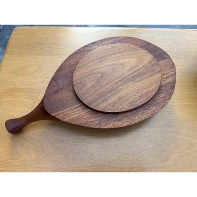 Brown 20th Century MCM Hand-Carved Walnut Box by Daniel Loomis Valenza For Sale - Image 8 of 12