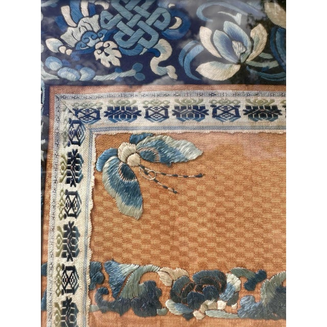 Chinoiserie Antique 19th Century Qing Dynasty Chinese Silk Embroidered Chinoiserie Framed Textile Art For Sale - Image 3 of 12
