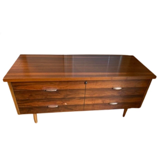 1960s Vintage Lane Sweetheart Chest Mid Century Modern For Sale - Image 5 of 12