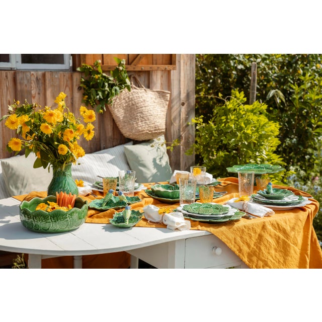 Geranium is a perfect example on how the creative non-conformity and functionality do not exclude themselves: the artist...