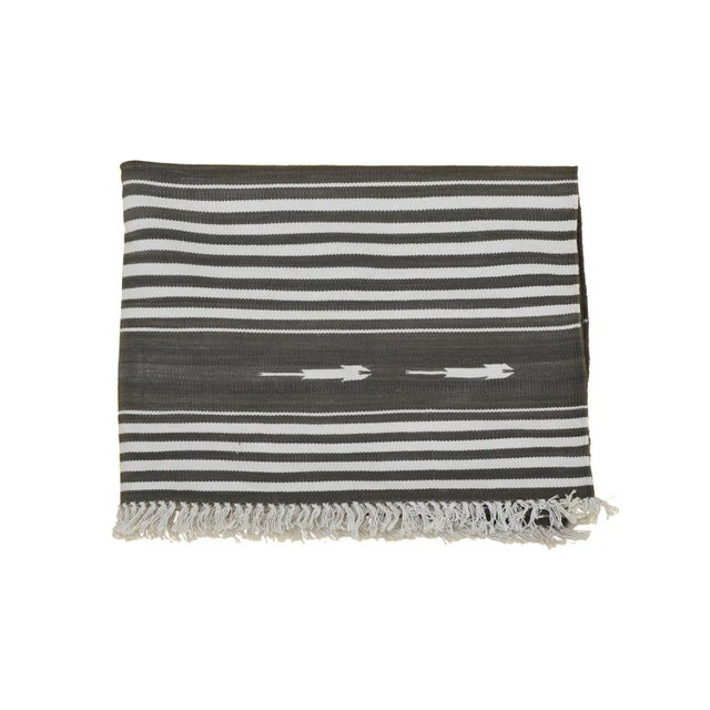 Noida Rug, 6X9 For Sale - Image 4 of 5