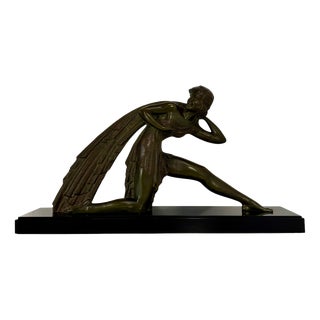 Demètre H. Chiparus, Art Deco Sculpture of Woman with Drapery, 1928, Bronze on Marble Base For Sale