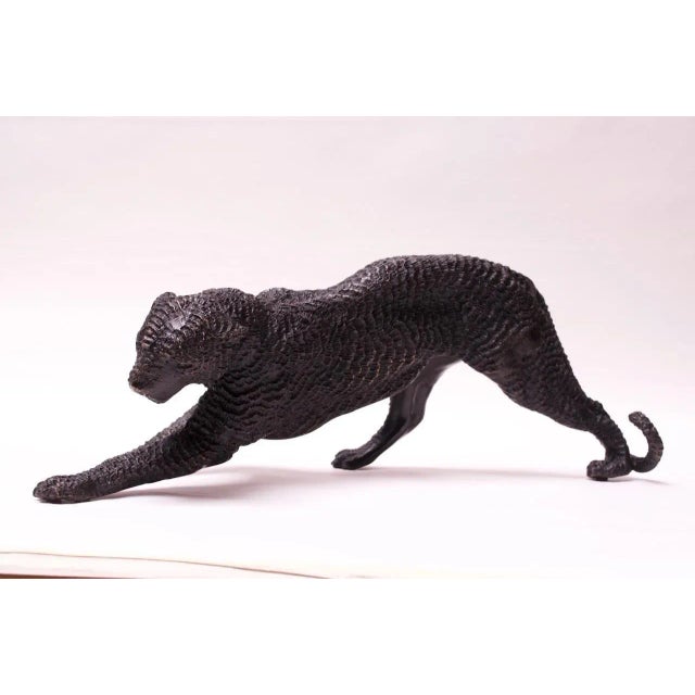 Elegant Art Deco style bronze black panther sculpture (circa 1940s, France). Natural, dark patina. Impressive, high-design...