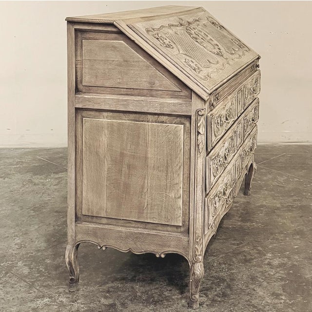 Late 18th Century 18th Century French Régence Period Carved Oak Secretary Desk For Sale - Image 5 of 18