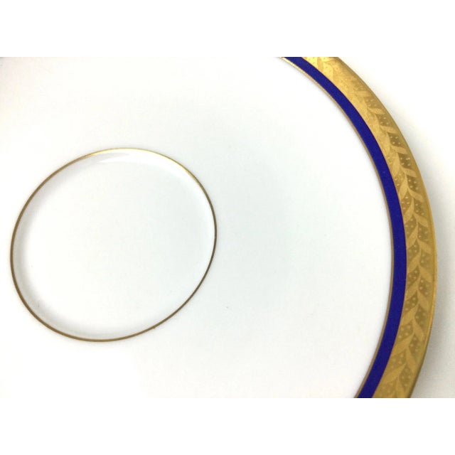 Mid 20th Century Royal Bayreuth China White with Cobalt & Gilt Border Cups & Saucers - Set of 8 For Sale - Image 4 of 8